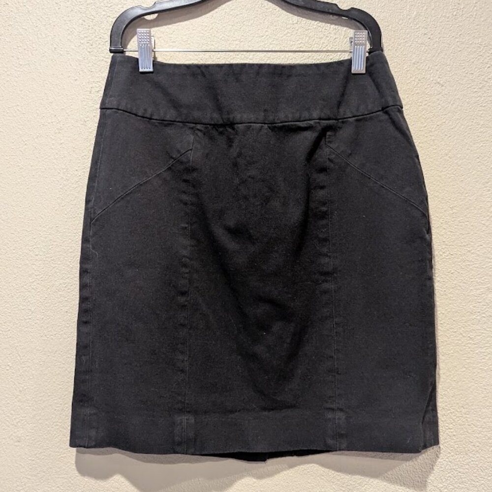 Banana Republic * Women's Black Pencil Skirt * Size 4